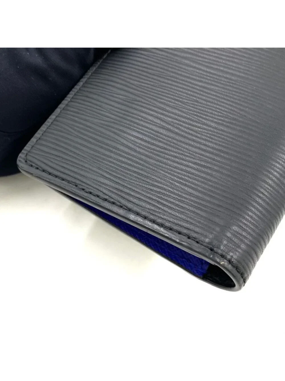 Louis Vuitton Portefeuille Brazza Epi Leather Black Blue Bifold Wallet